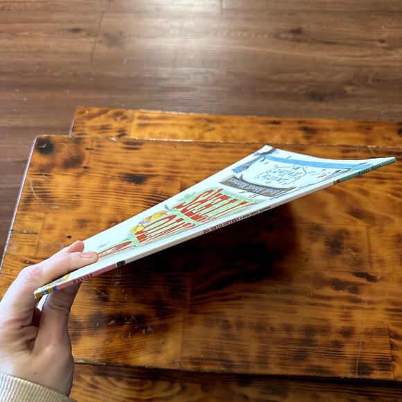 PJ Library Do Unto Otters A Book About Manners Jewish Paperback Book - Picture 9 of 9